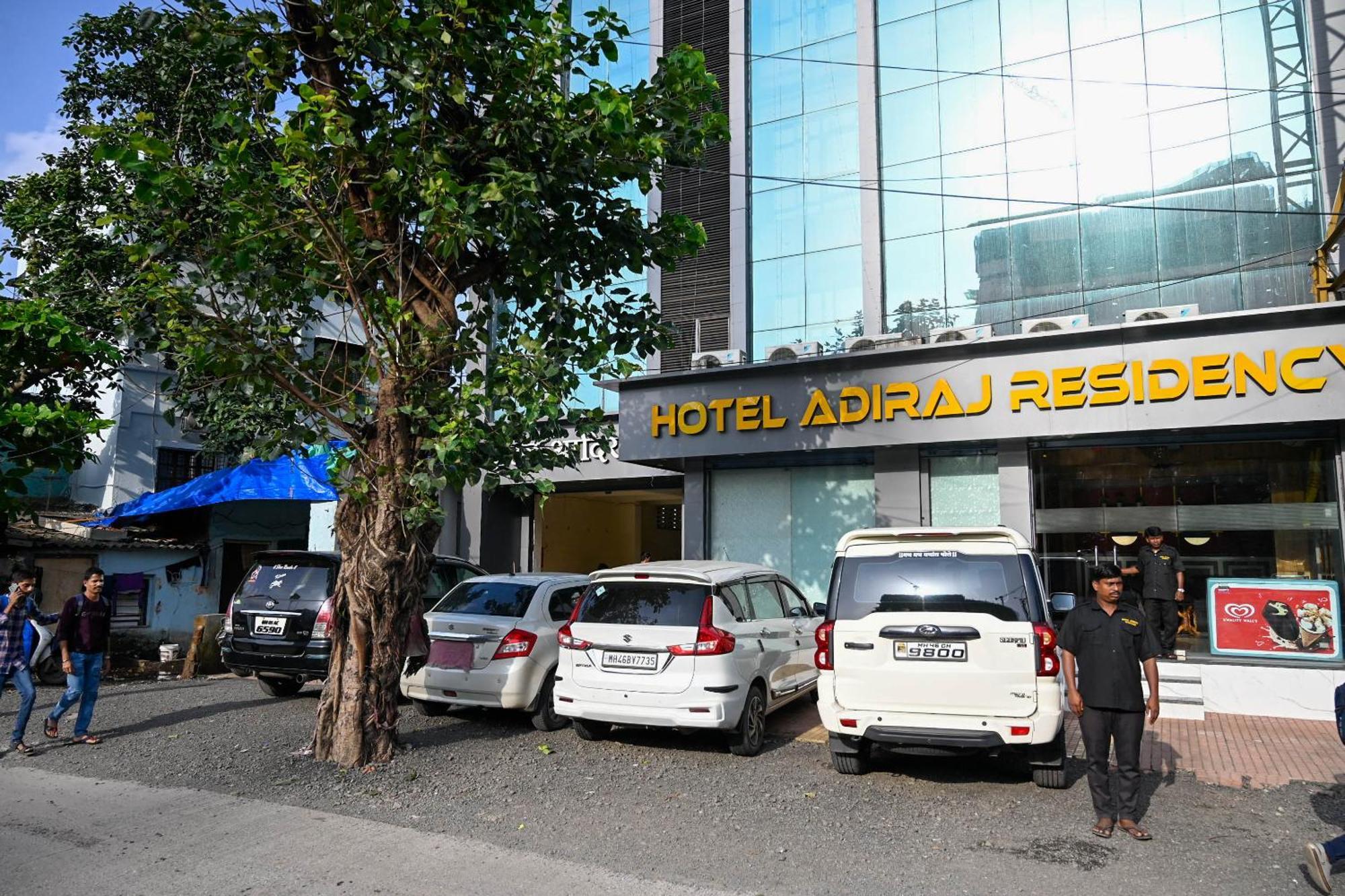 Adiraj Residency Hotel Navi Mumbai Exterior photo